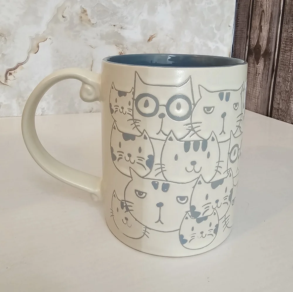 Spectrum Cat Face Repeat Mug Set - Picture 7 of 14